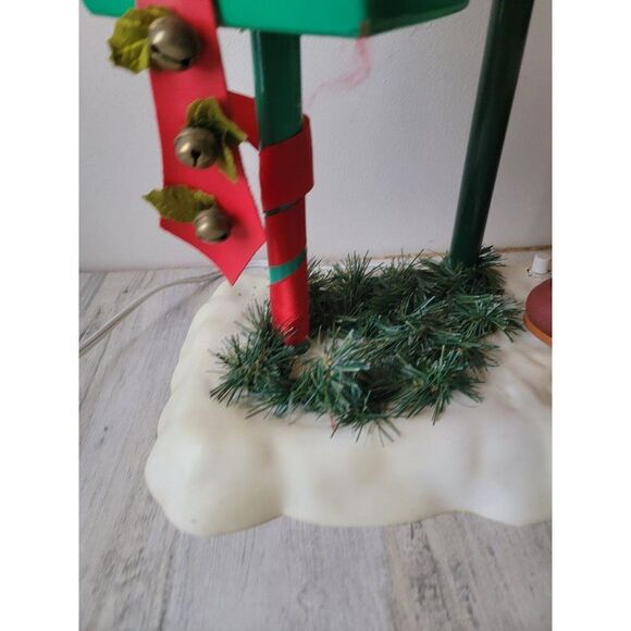 Telco 1995 Mickey Mouse animated mailbox Xmas decor motionette - Picture 8 of 17